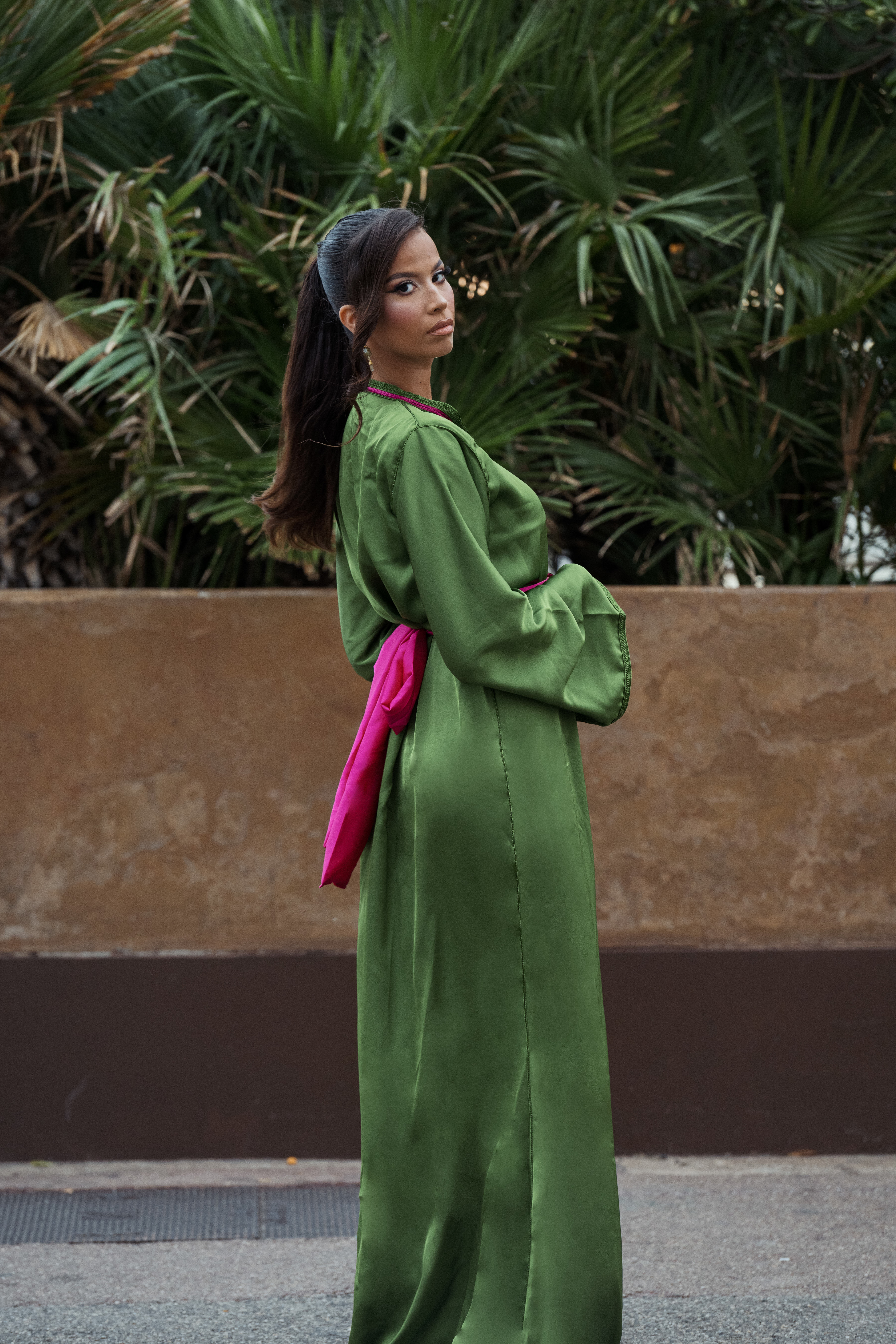 CAFTAN EN SOIE - VERT – Image 2