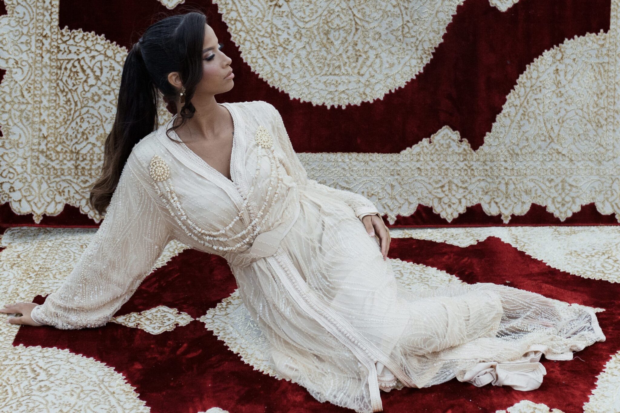 TAKCHITA BRIDAL – BLANC