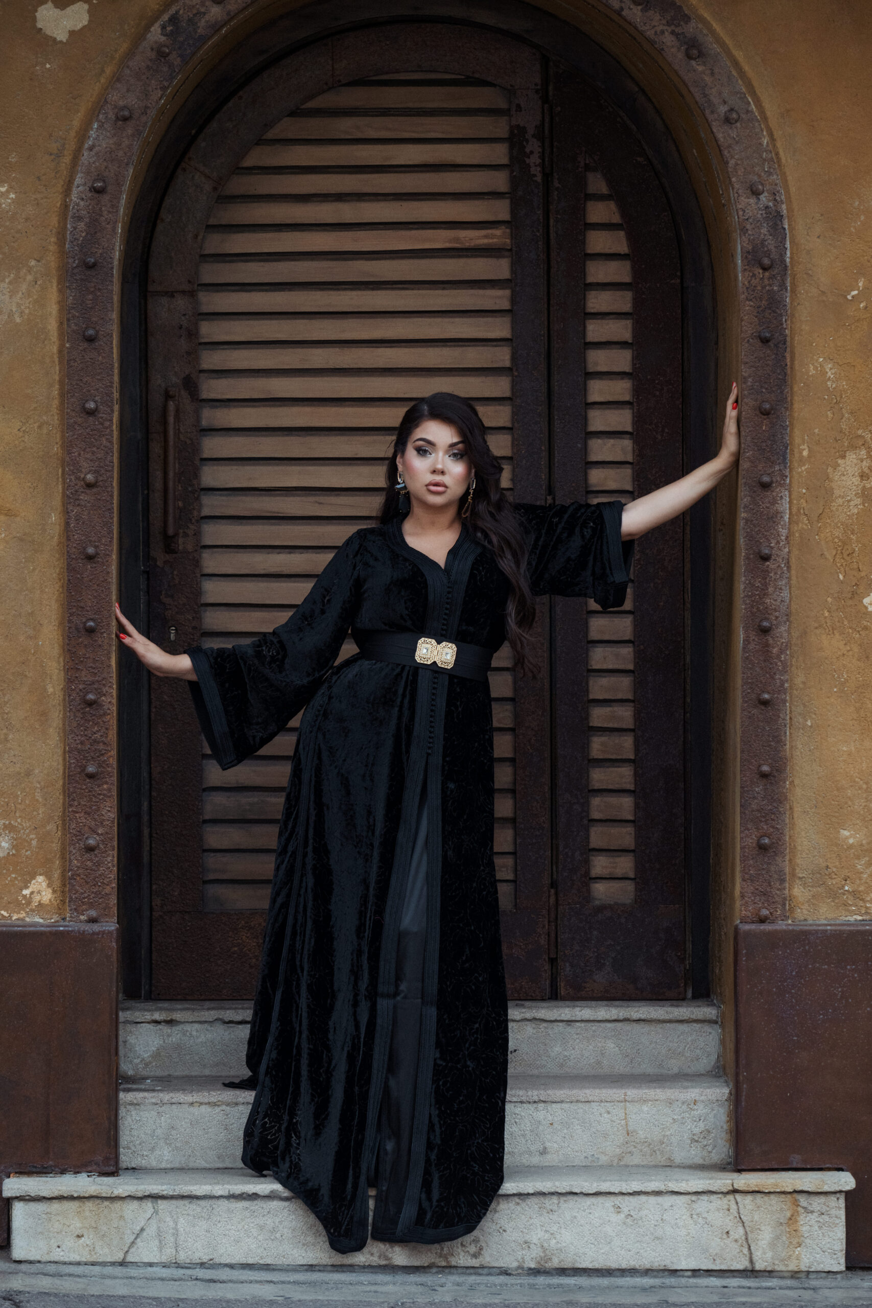 Takchita noire en velours